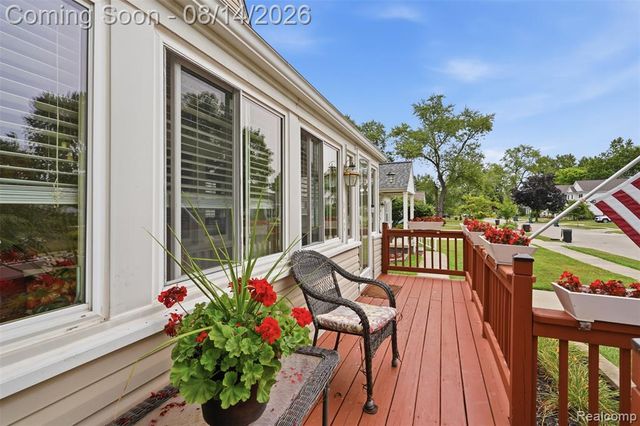 1998 Columbia Road, Berkley, MI 48072