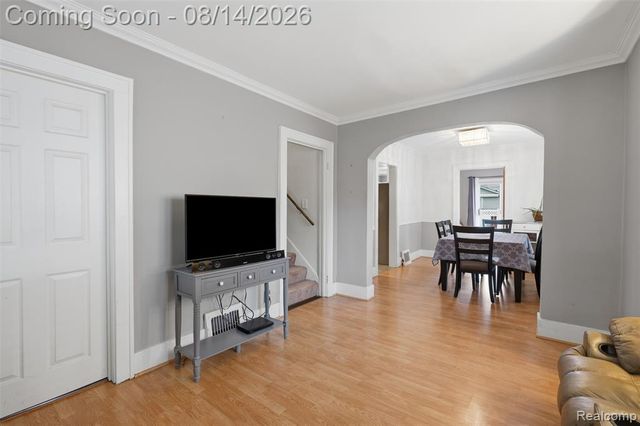 1998 Columbia Road, Berkley, MI 48072