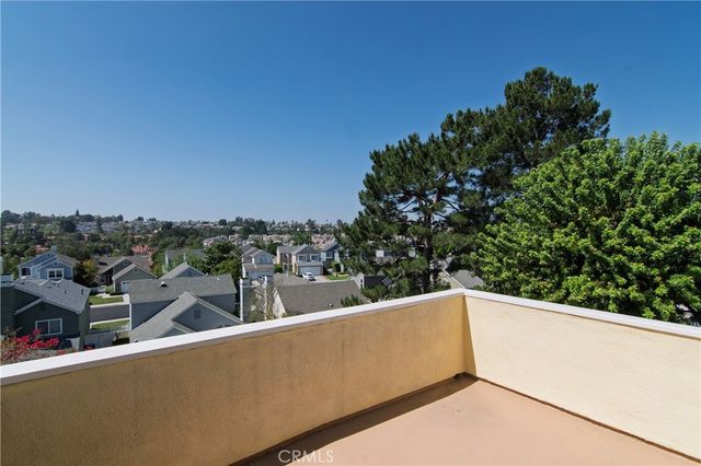 28242 Elmwood, Mission Viejo, CA 92692