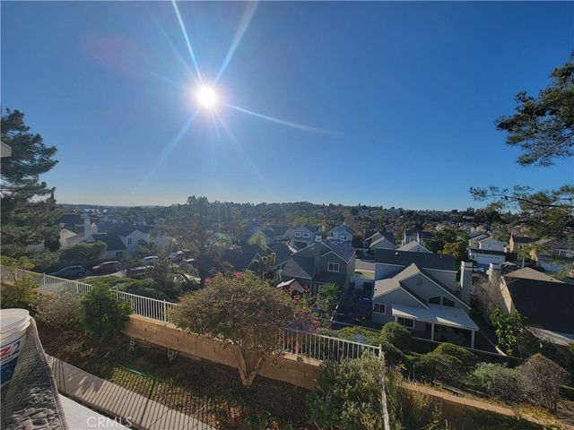 28242 Elmwood, Mission Viejo, CA 92692