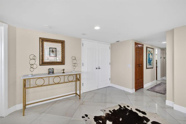 4100 N Ocean Drive 304, Riviera Beach, FL 33404