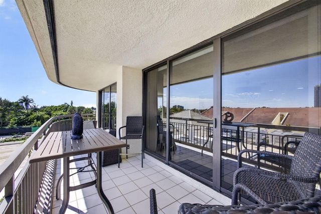 4100 N Ocean Drive 304, Riviera Beach, FL 33404