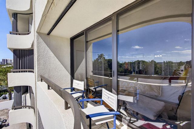 4100 N Ocean Drive 304, Riviera Beach, FL 33404