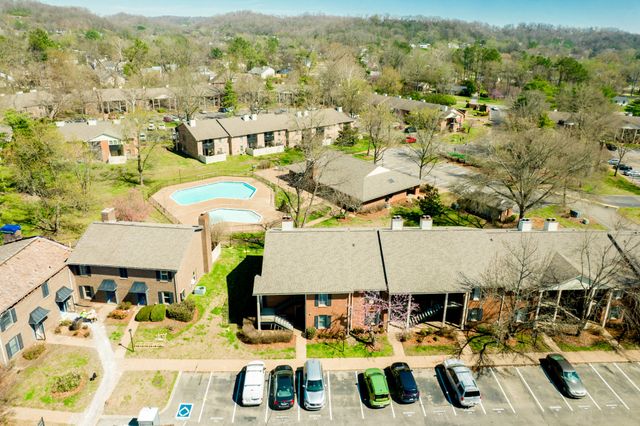 312 Westfield Dr, Nashville, TN 37221