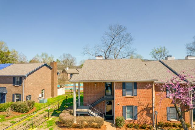 312 Westfield Dr, Nashville, TN 37221