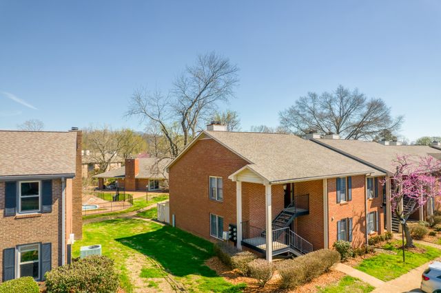 312 Westfield Dr, Nashville, TN 37221