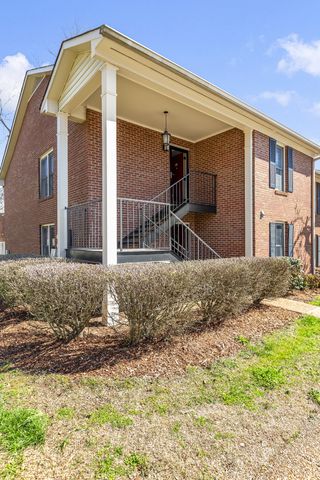 312 Westfield Dr, Nashville, TN 37221
