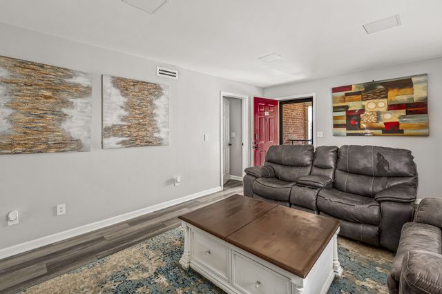 312 Westfield Dr, Nashville, TN 37221
