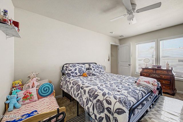 625 W MCKELLIPS -- 393, Mesa, AZ 85201