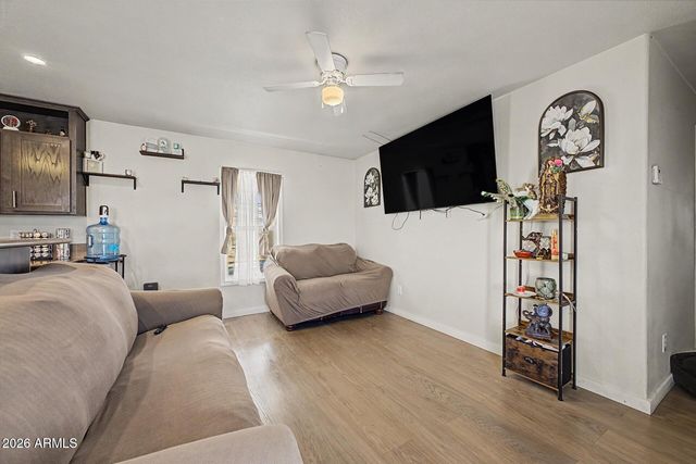 625 W MCKELLIPS -- 393, Mesa, AZ 85201