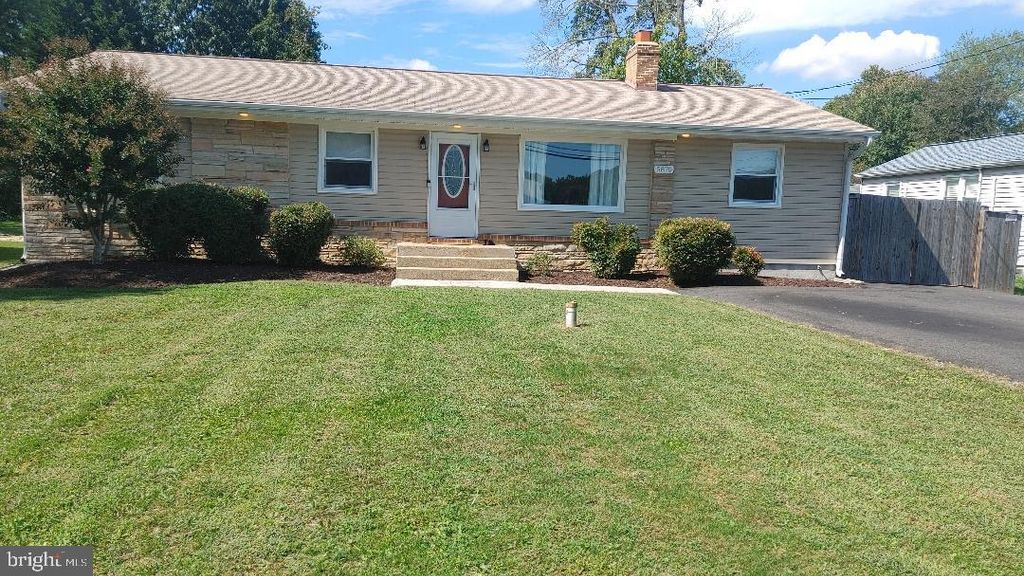 5870 DEALE CHURCHTON RD, Deale, MD 20751