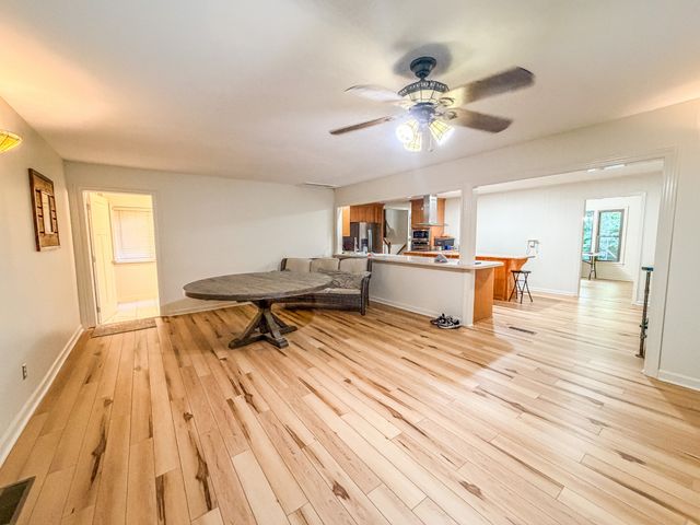 120 Ulcer Hollow Rd, Waverly, TN 37185