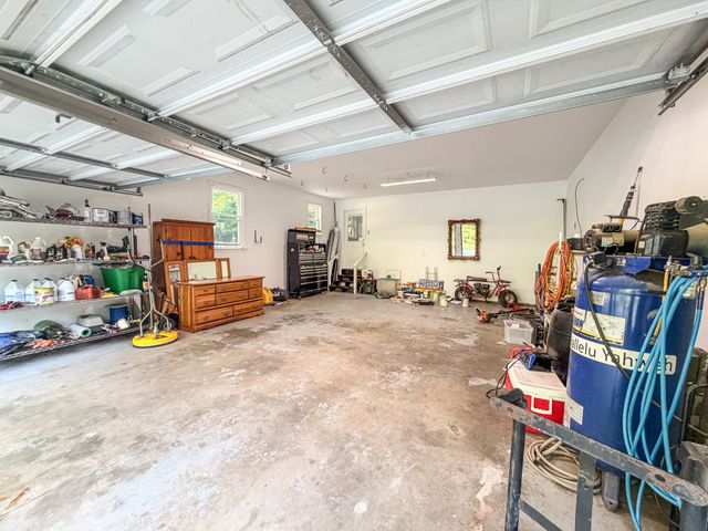 120 Ulcer Hollow Rd, Waverly, TN 37185