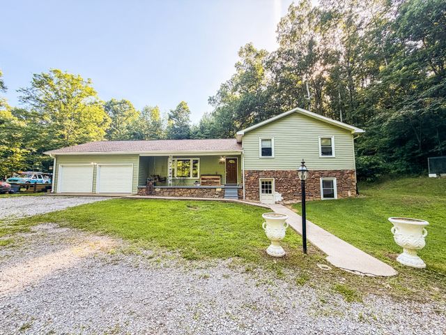 120 Ulcer Hollow Rd, Waverly, TN 37185