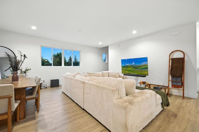 4165 Old Sibley Highway, Eagan, MN 55122