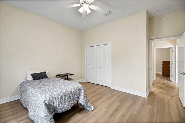 10033 LAKE MIONA WAY, Oxford, FL 34484