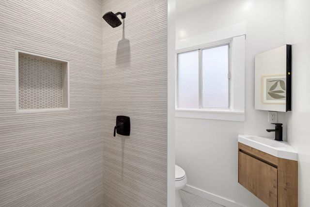 2254 62nd Ave, Oakland, CA 94605