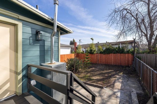 2254 62nd Ave, Oakland, CA 94605