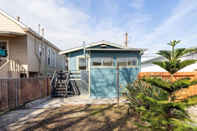 2254 62nd Ave, Oakland, CA 94605