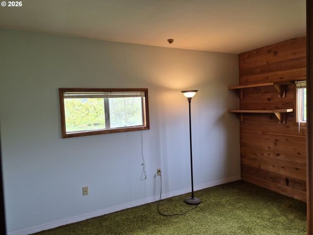 5659 Sw SPRING HILL Rd, Gaston, OR 97119