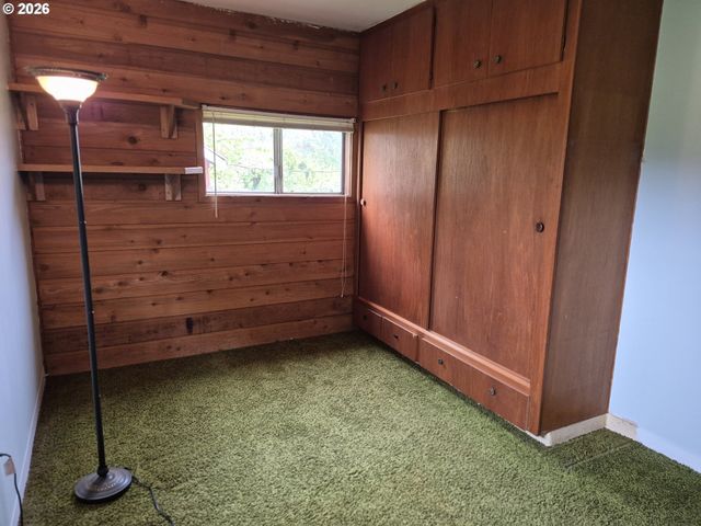 5659 Sw SPRING HILL Rd, Gaston, OR 97119