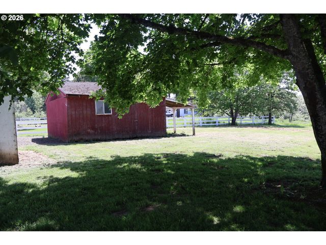 5659 Sw SPRING HILL Rd, Gaston, OR 97119