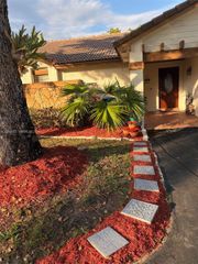 2136 Austin, Weston, FL 33326