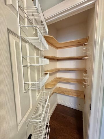 1905 Bridle Lane, Gainesville, TX 76240