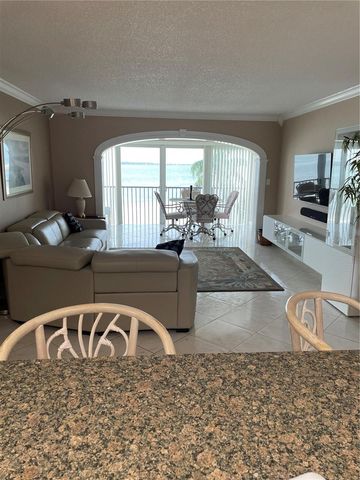 895 S GULFVIEW BOULEVARD 303, Clearwater Beach, FL 33767