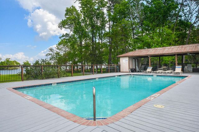 500 River Road 101, Montgomery, TX 77356