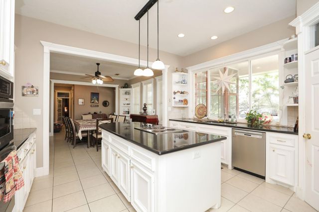 21719 Mueschke Road, Tomball, TX 77377