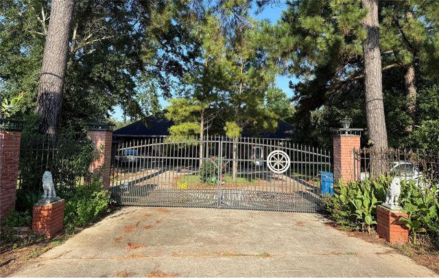 21719 Mueschke Road, Tomball, TX 77377