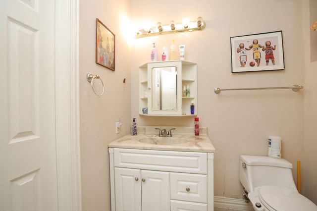 21719 Mueschke Road, Tomball, TX 77377