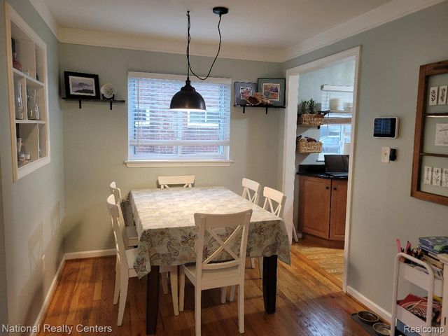 28070 W Chicago Street, Livonia, MI 48150