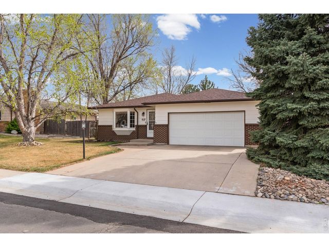 717 Oak St, Windsor, CO 80550