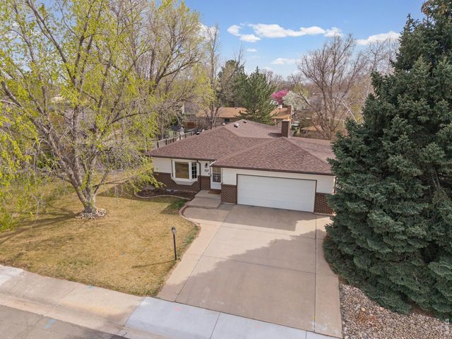 717 Oak St, Windsor, CO 80550