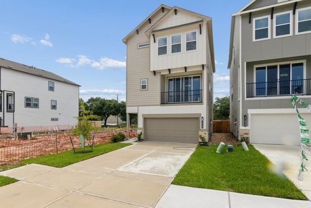 14942 Eagle Feather Rd Drive, Houston, TX 77090