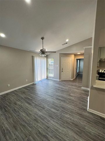 4406 LIMEWOOD CT A, Austin, TX 78727