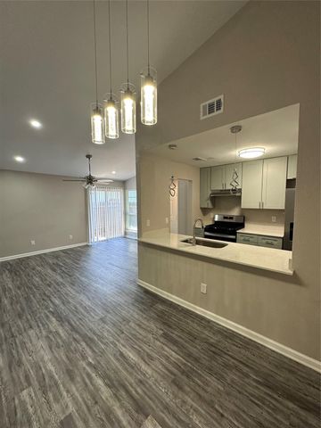 4406 LIMEWOOD CT A, Austin, TX 78727