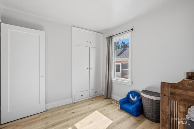 115 S Pine St, Nampa, ID 83686