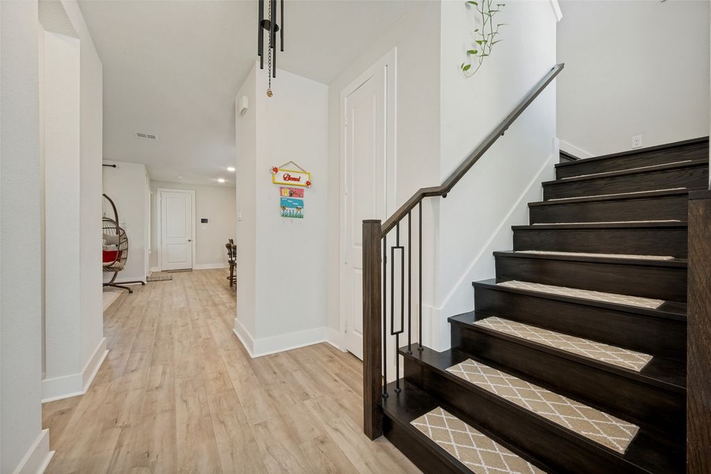 1013 14th Street, Argyle, TX 76226 — photo 4
