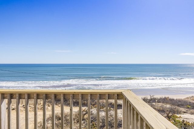 175 Cliff Road, Wellfleet, MA 02667