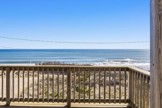 175 Cliff Road, Wellfleet, MA 02667