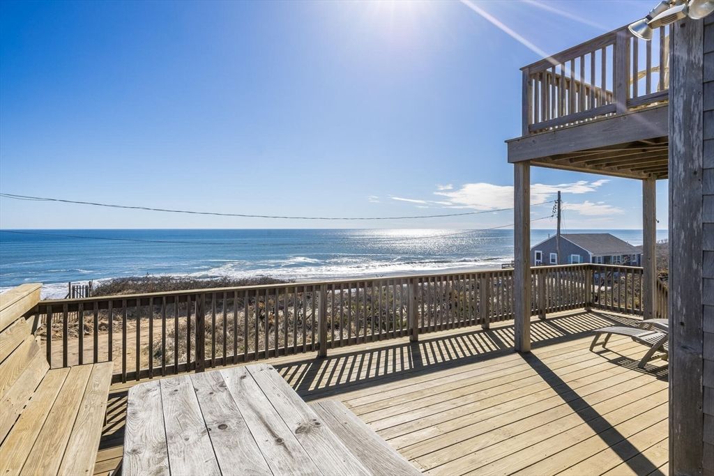 175 Cliff Road, Wellfleet, MA 02667