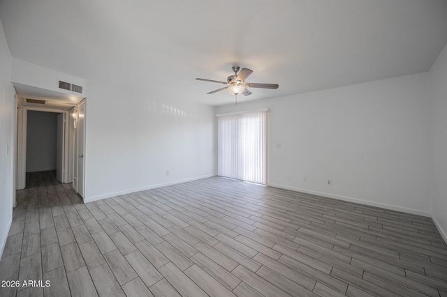 2730 E BELLEVIEW Street 6, Phoenix, AZ 85008