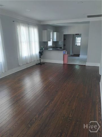 1110 E 40th Street, Savannah, GA 31404