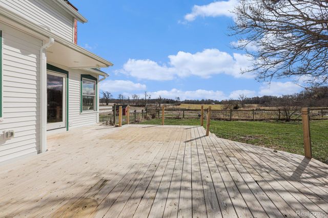 7861 Gregory Road, Webster Township, MI 48130