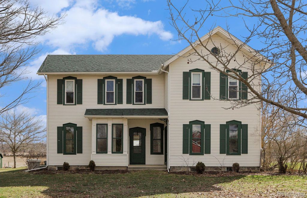 7861 Gregory Road, Webster Township, MI 48130