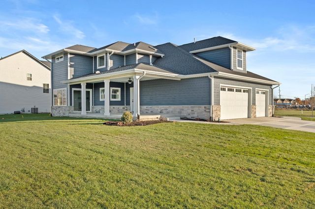 443 Megan Way, Munster, IN 46321