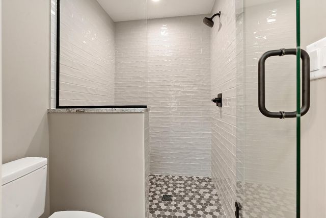443 Megan Way, Munster, IN 46321